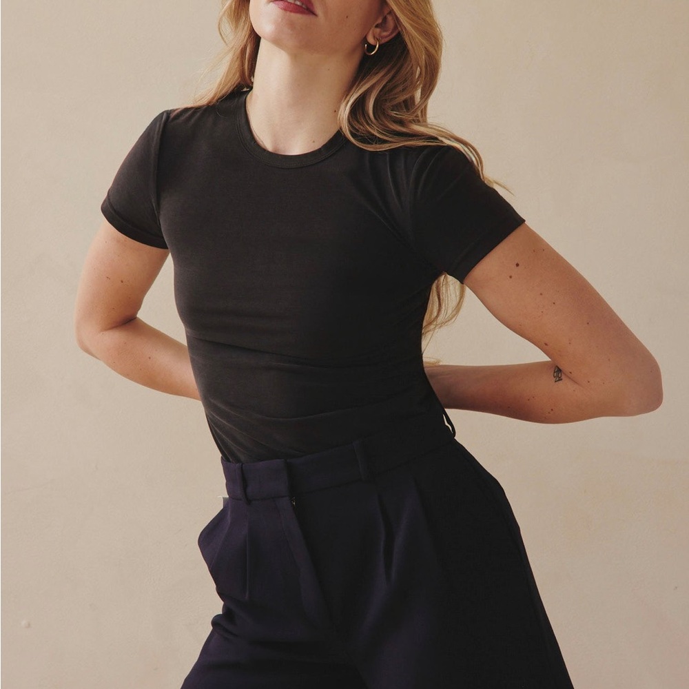 Leze the Label Rue t-shirt in Onyx